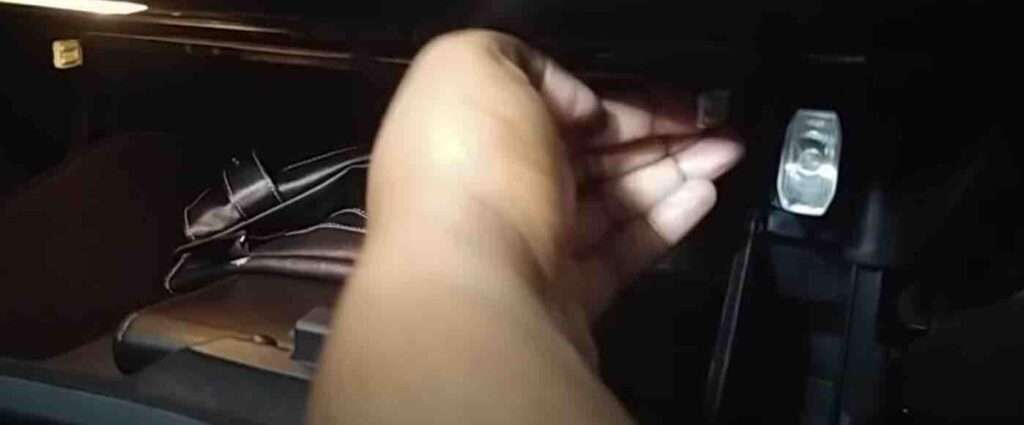 Réinitialisation du voyant airbag BMW E46